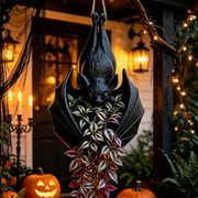 Bat-shaped flowerpot