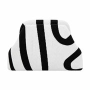 Knitty – The Snap-Shut Makeup Bag