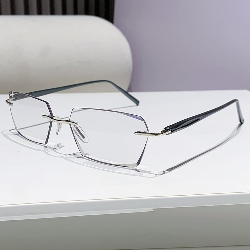 🔥Buy 1 Get 1 Free (2 pairs) – 【Co-Created by Designers】Gypsophila Smart Zoom and Color-Changing Reading Glasses