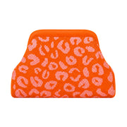 Knitty – The Snap-Shut Makeup Bag
