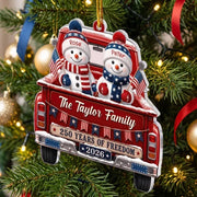 Personalized Acrylic Ornament, 250 Years of Freedom Snowman Family, Creative Patriotic Gift for Mom and Dad