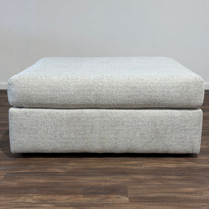 Mckenzie Ottoman