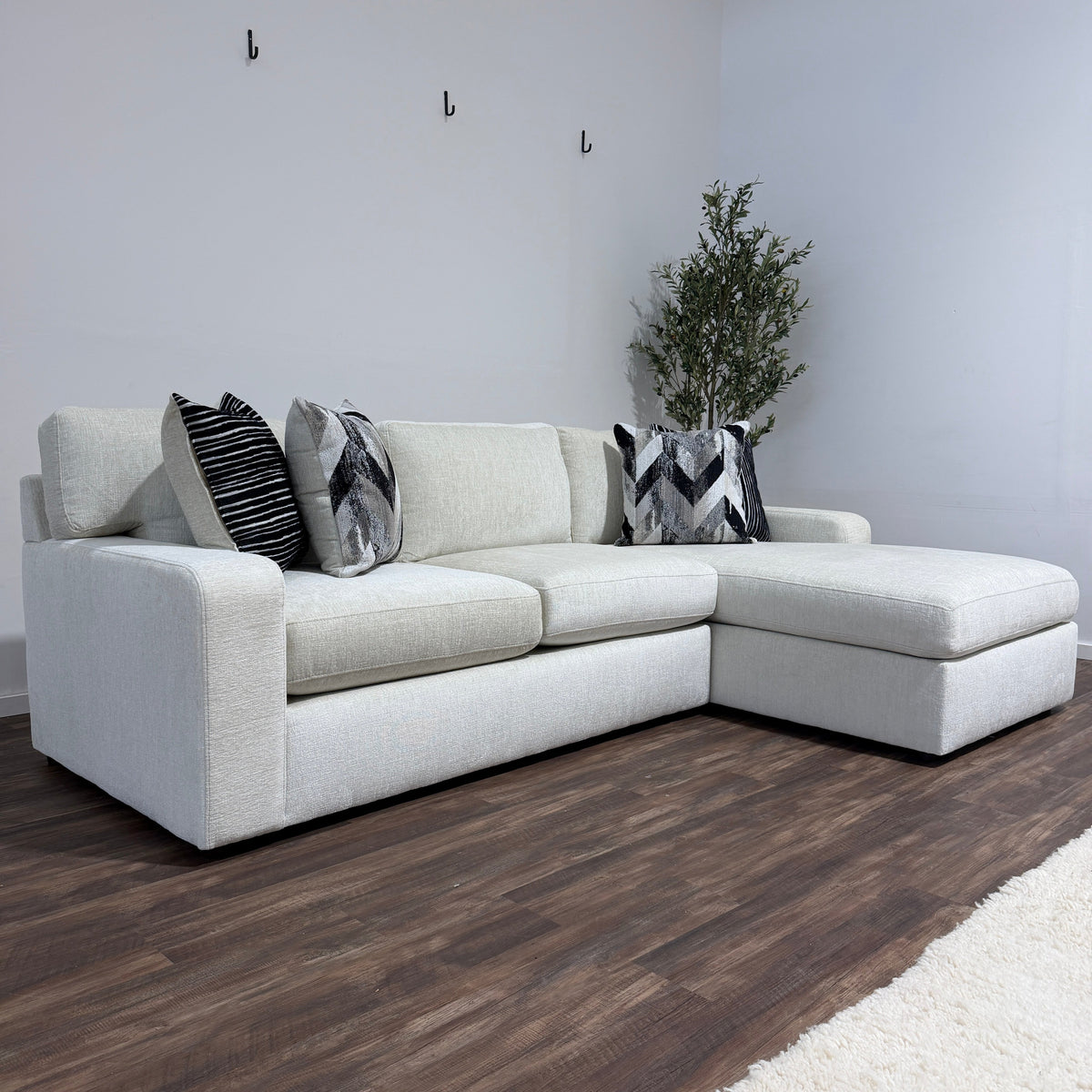 Haven Sectional Chaise