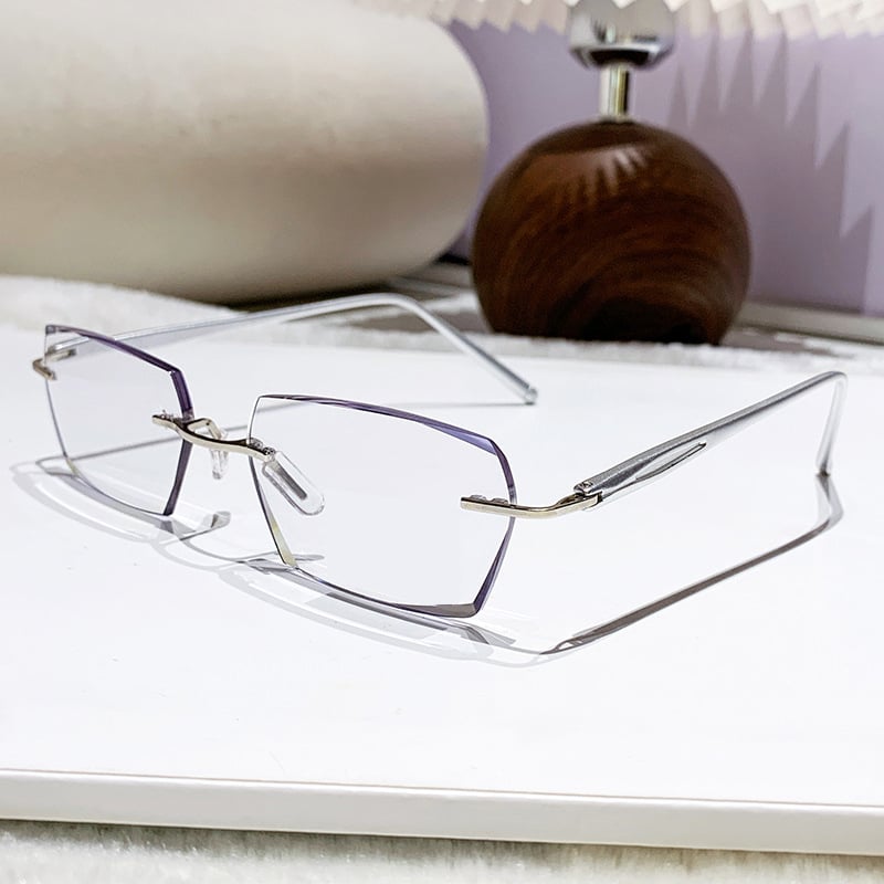 🔥Buy 1 Get 1 Free (2 pairs) – 【Co-Created by Designers】Gypsophila Smart Zoom and Color-Changing Reading Glasses