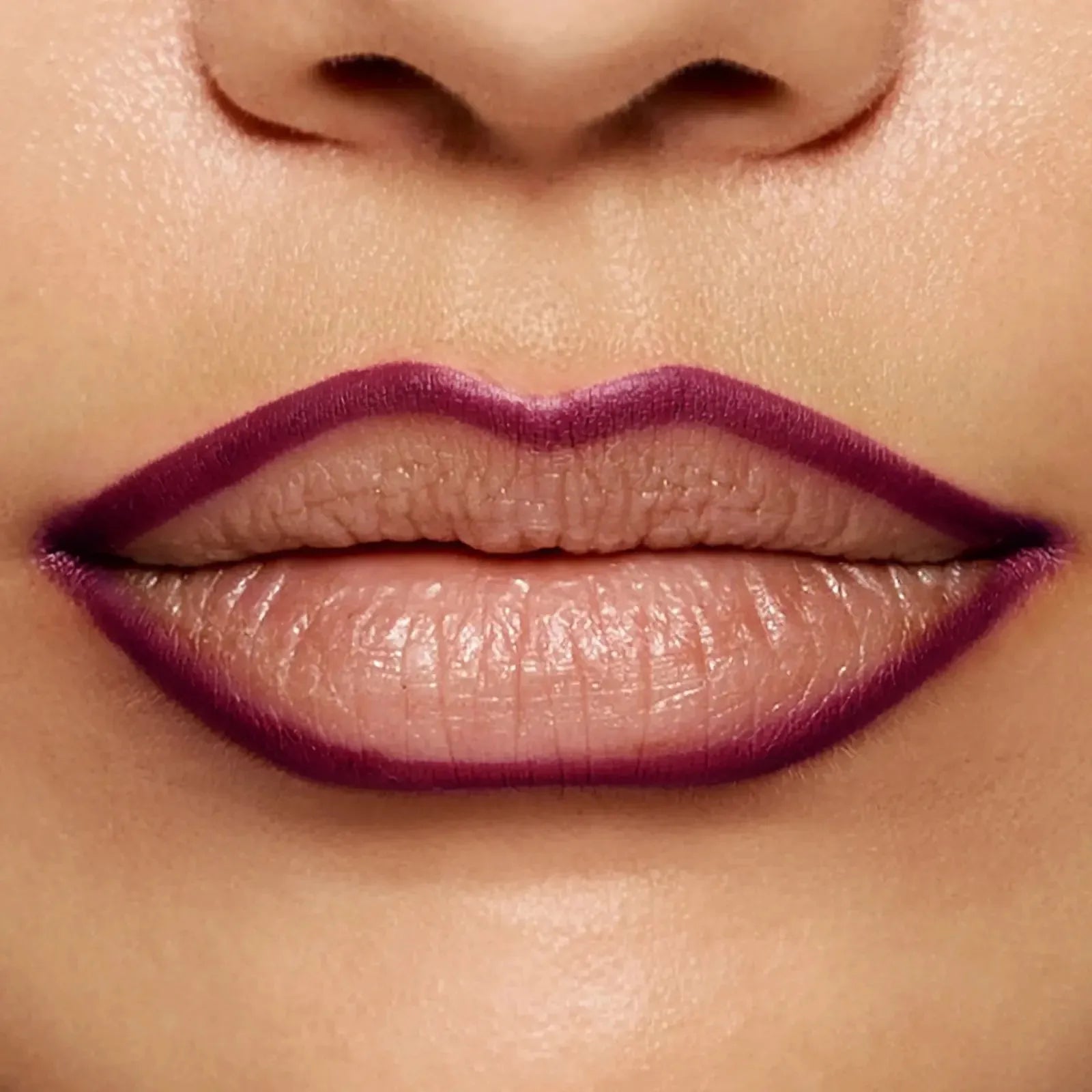 🔥🔥Hot Sale🎁Easy Glide Lip Liner — Creamy. Blendable Color with Smooth Application