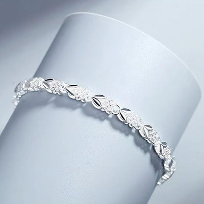 ✨Elegant Sparkling Lucky Clover Bracelet🍀