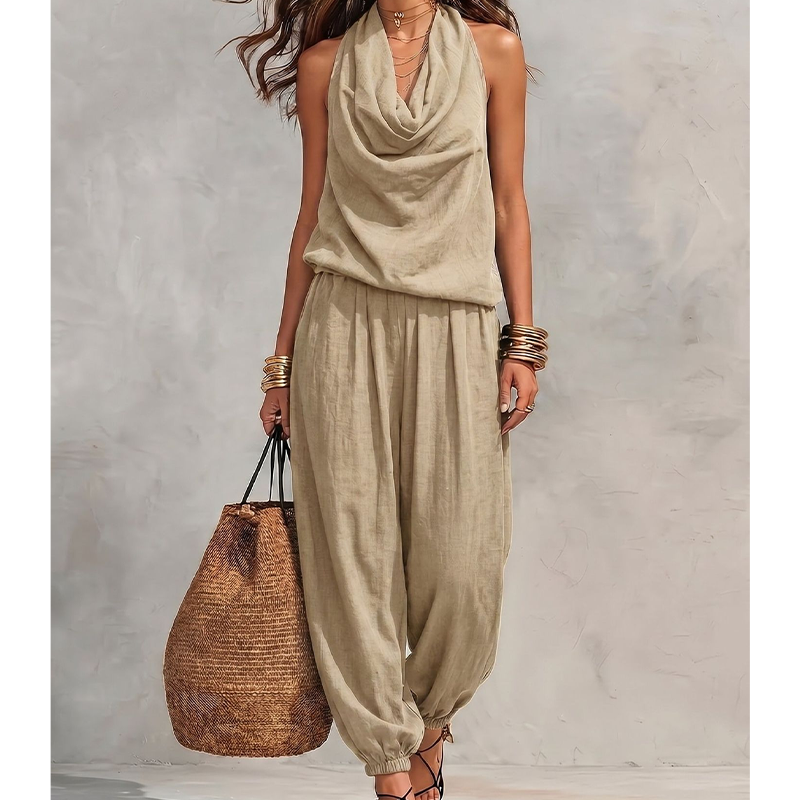 👗 50% OFF NOW! ✨ CHIC DRAPED HALTER NECK JUMPSUIT – Breathable wide-leg. elegant drape & day-to-night versatility – Effortless style for any occasion 🌙